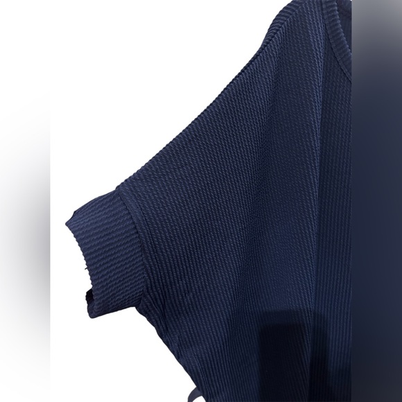 ANDREE BY UNIT Blue Knit Blouse - Picture 3 of 5